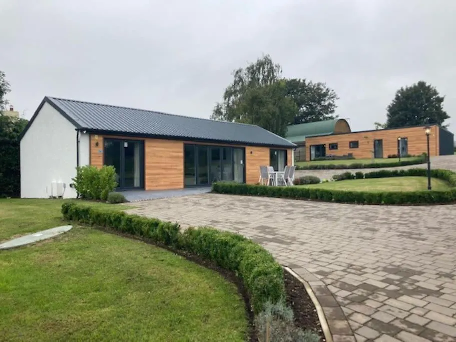 Brand New Purpose Built 3 Bedroom Holiday Barn Bonvilston